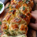 Sourdough Discard Pull-Apart Garlic Bread